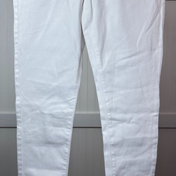 NWT Old Navy Rockstar Super Skinny White Pull-On Jeggings Jeans LYCRA Women's 2 - Picture 4 of 8